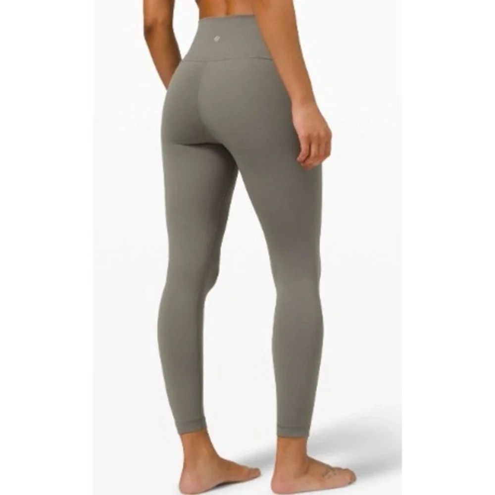 Lululemon Wunder Under High-Rise Tight 23 size 0